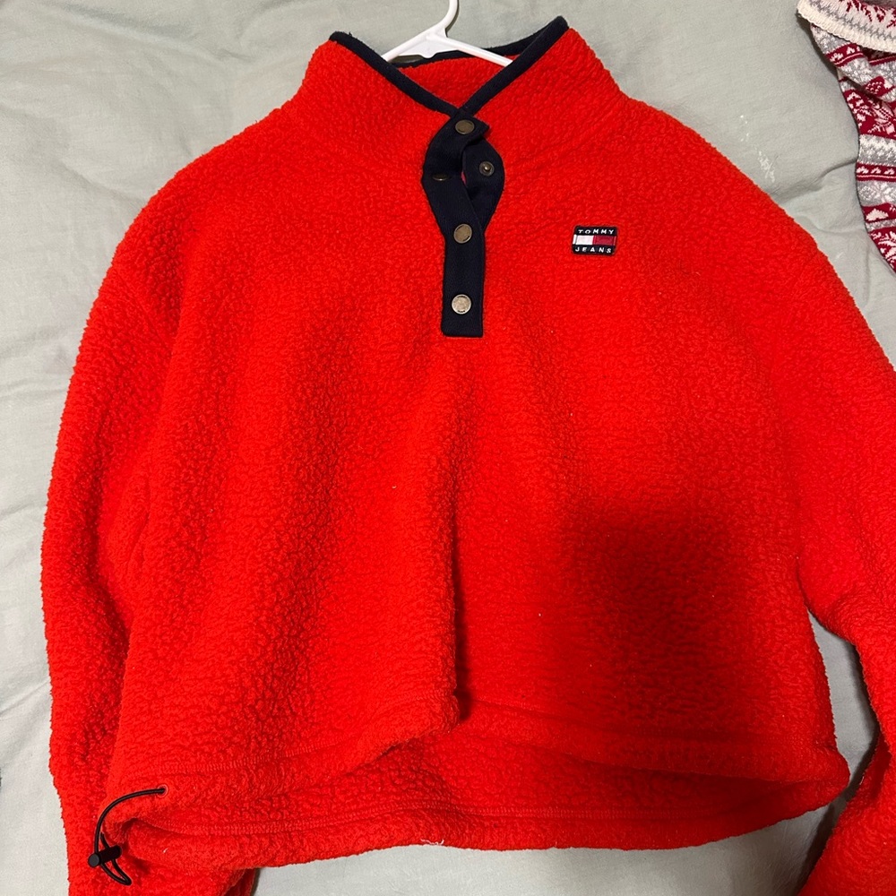 Cropped fuzzy quarter button up